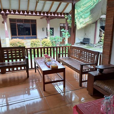 מגלאנג Romadhoni Homestay מראה חיצוני תמונה